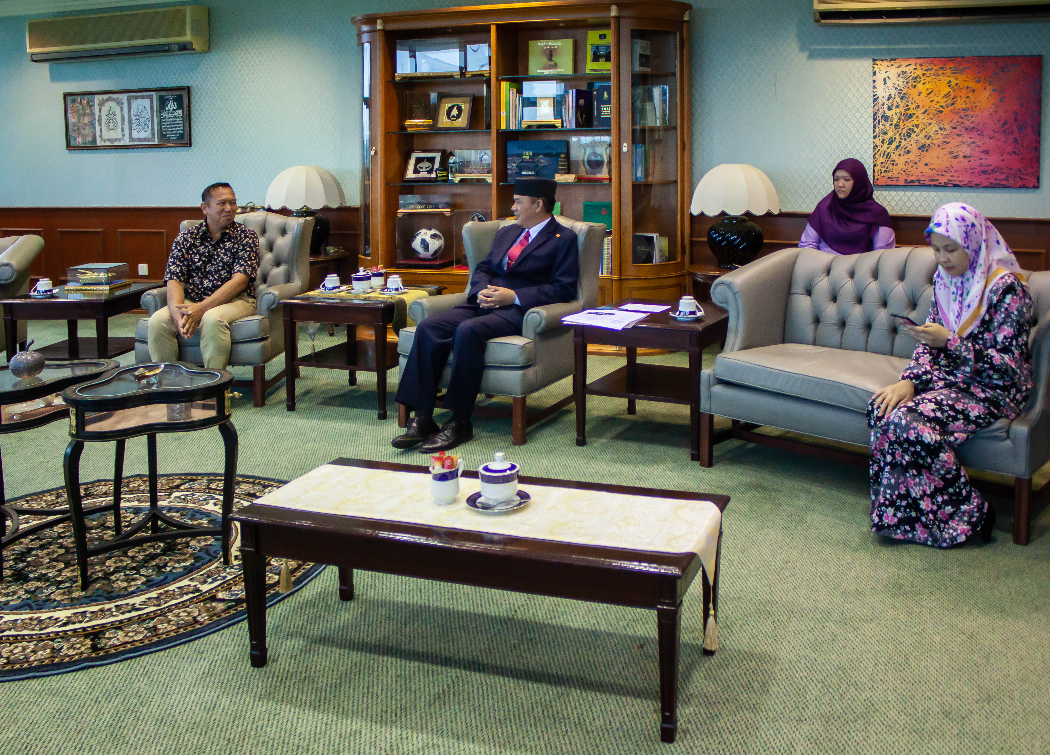 290920_Majlis Penyerahan Bantuan Kewangan Kerajaan (3).jpg
