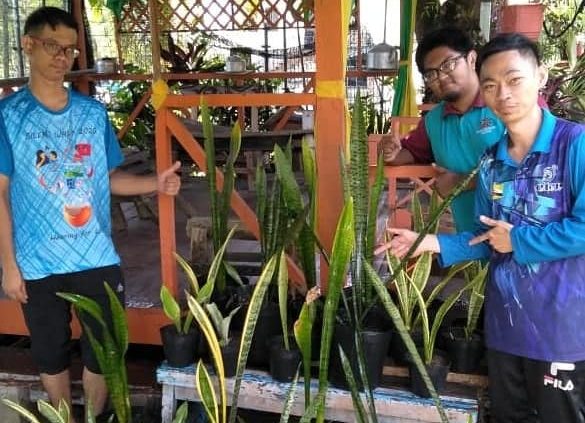 Aktiviti Latihan Keusahawanan Semaian Bunga