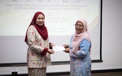 Majlis Penyerahan Bantuan Kewangan Kerajaan Kepada Mangsa Kejadian Bencana